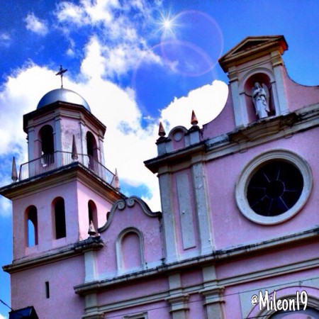 Iglesia San Rafael de Bejuma en una calida tarde. @MilenaPhotographs (Instagram)